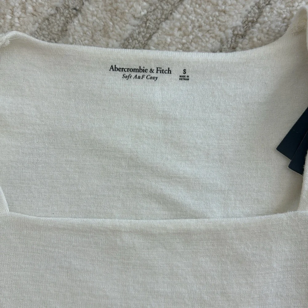 NWT abercrombie cozy square neck bodysuit - Picture 5 of 7